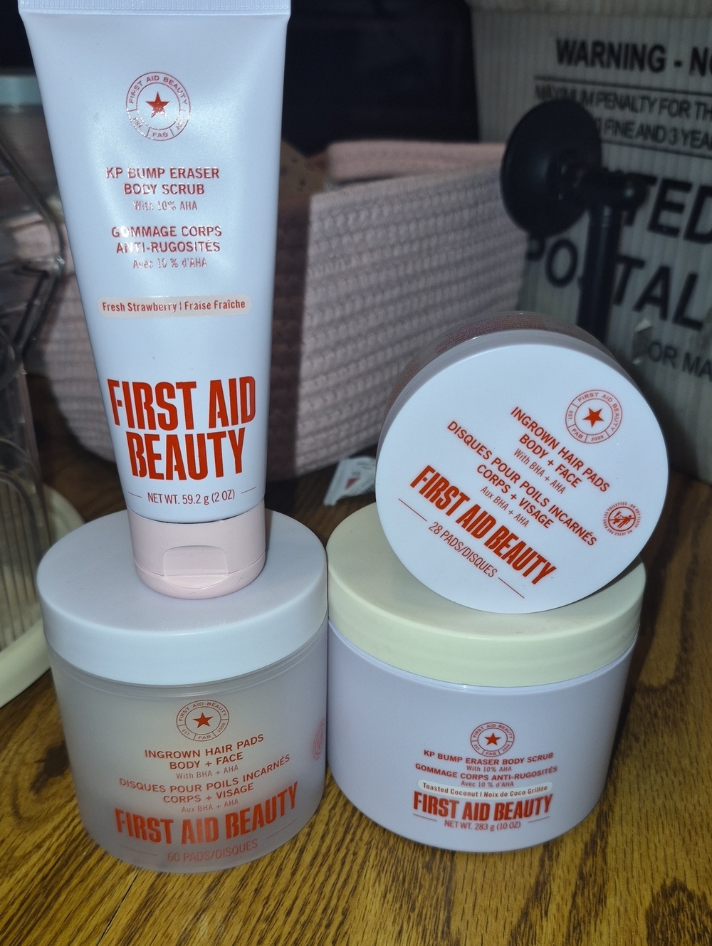 First Aid Beauty skincare set New